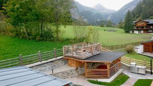 Chalet Alpin - Aussenbereich der Ferienwohnungen in Heiligenblut Kärnten